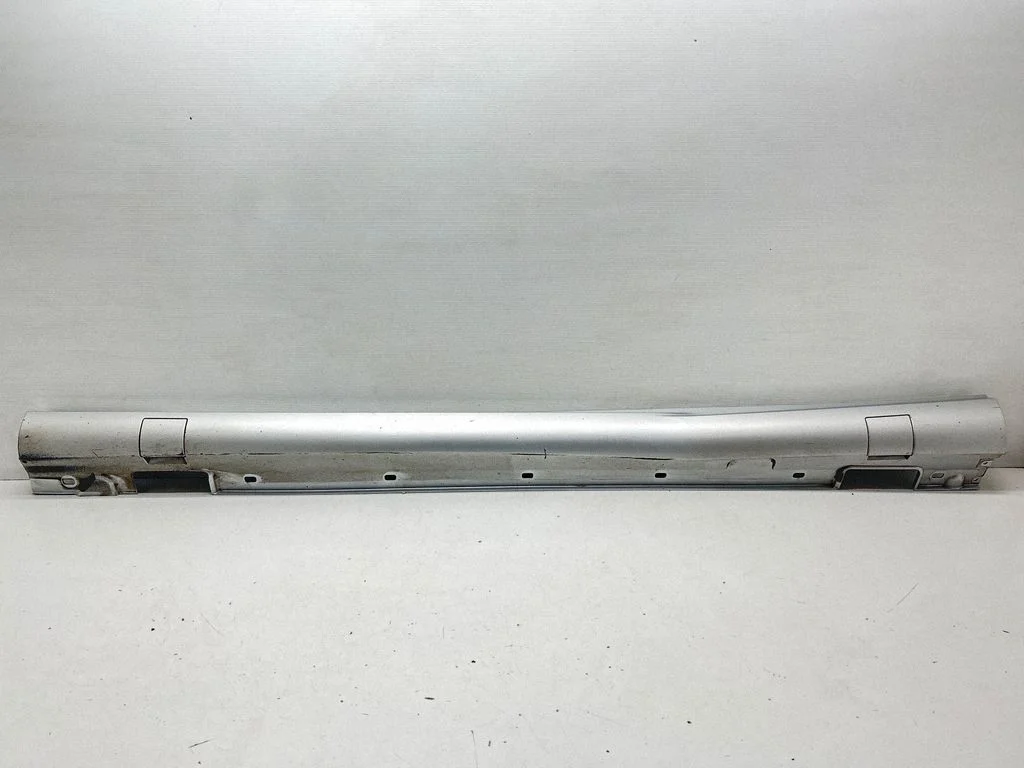 Slieksnis – Mercedes-Benz E klase W212 (2009-2016)
