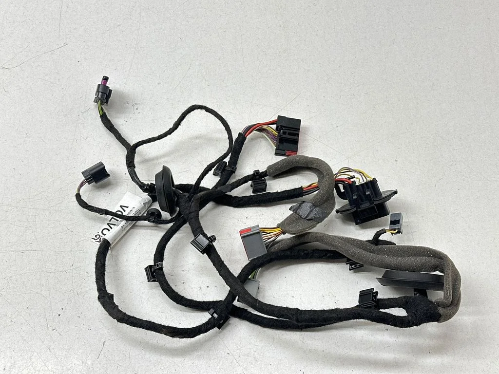 Rear door wiring loom 32143958AB