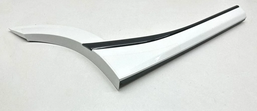 Tagaukse liist (mold) – KIA EV6 (2021-)