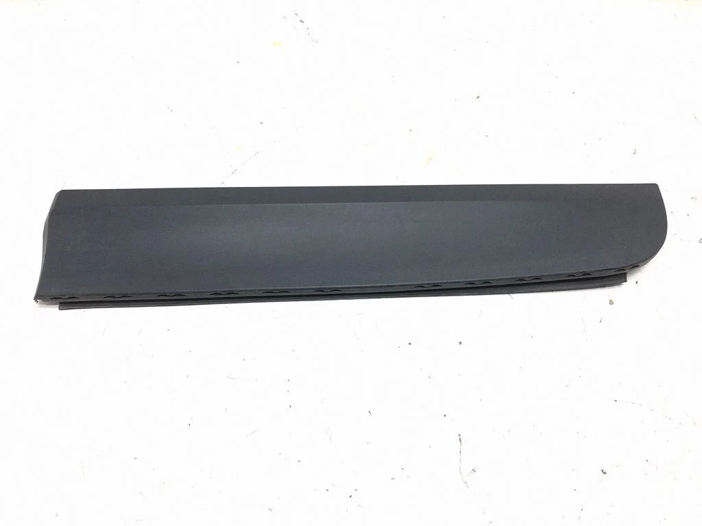 Rear door trim (molding) 51137205781