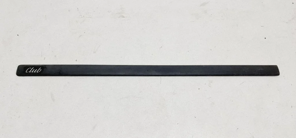 Front door trim (molding) 90587375