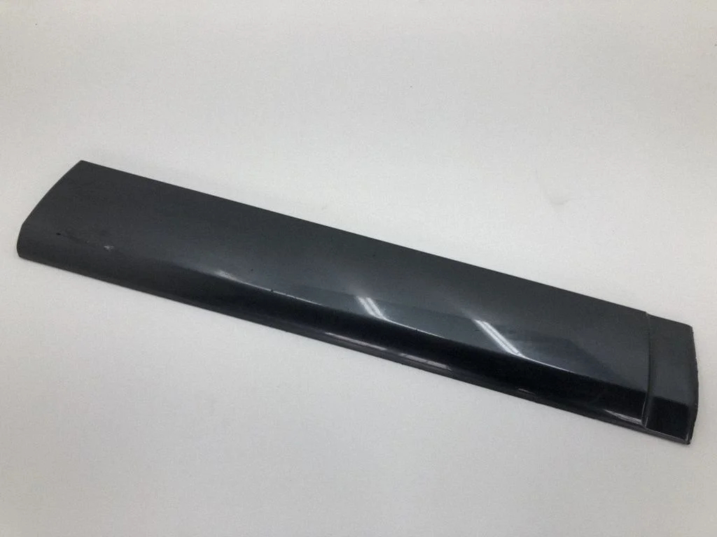 Listwa drzwi przednich – Hyundai Santa Fe (2000-2006)