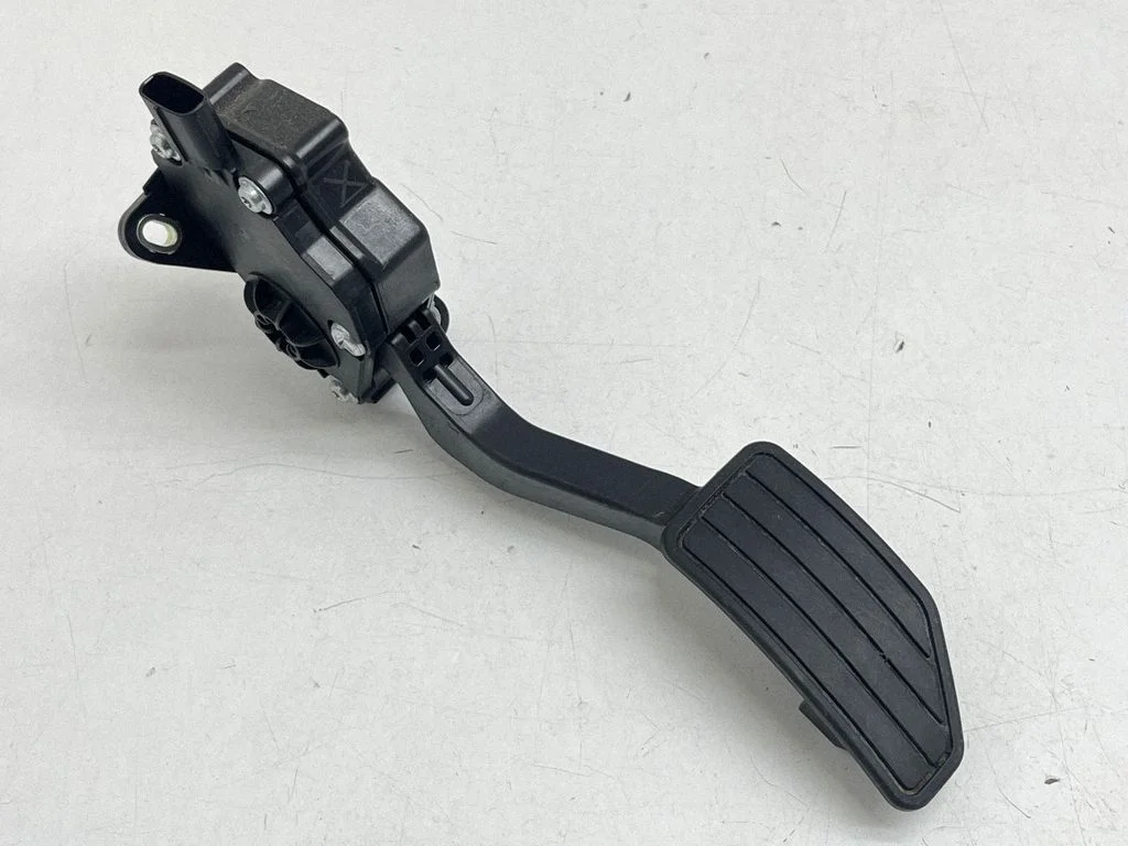 Accelerator throttle pedal – Subaru XV II (2018-)