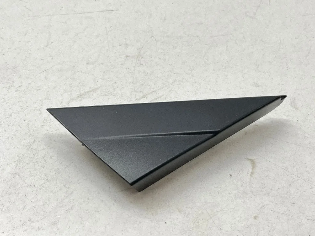 Plastic wing mirror trim cover 86180D3000