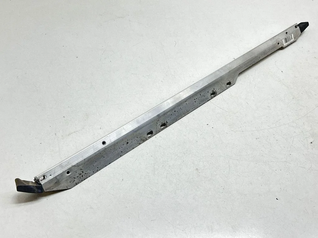 Radiator support slam panel bracket – Volvo S90, V90 (2016-)