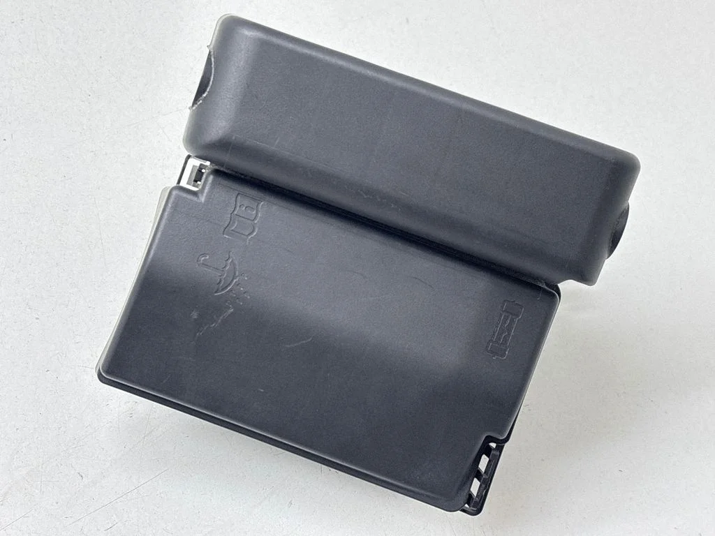 Kaitsmekarp (komplekt) 5C0937132C