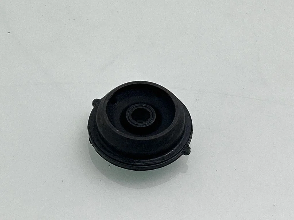 Wspornik pasa przedniego 253362F650
