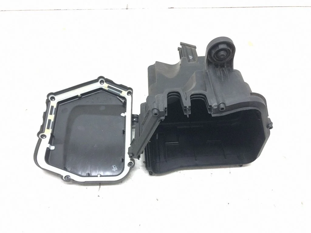 Fuse box set 8509909