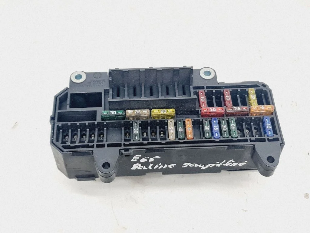 Fuse module – BMW 7 Series E65 E66 (2001-2008)