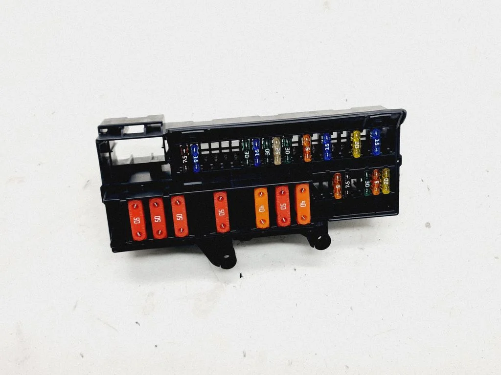 Fuse module – BMW 7 Series E65 E66 (2001-2008)