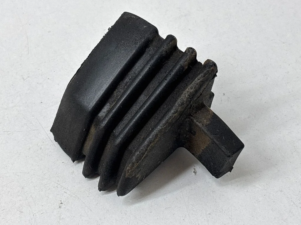 Muu mootoriruumi osa 538690E010