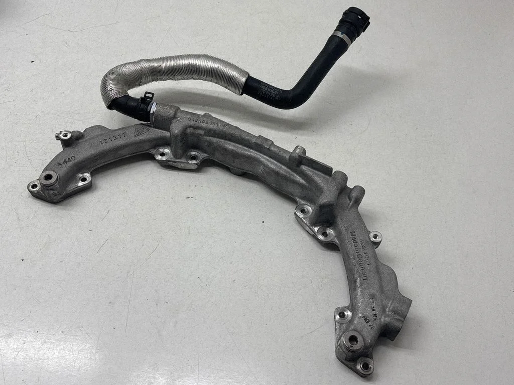 Other engine bay part – Porsche Macan (95B) (2014-2018)