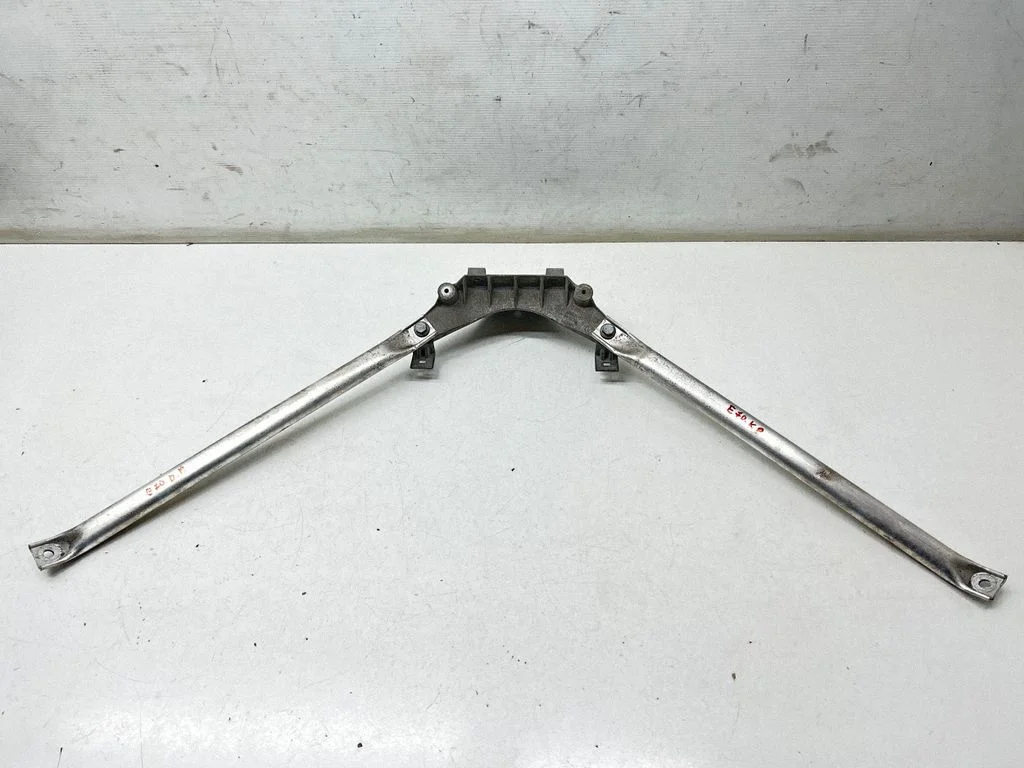Cita motora nodalījuma detaļa 51717137238