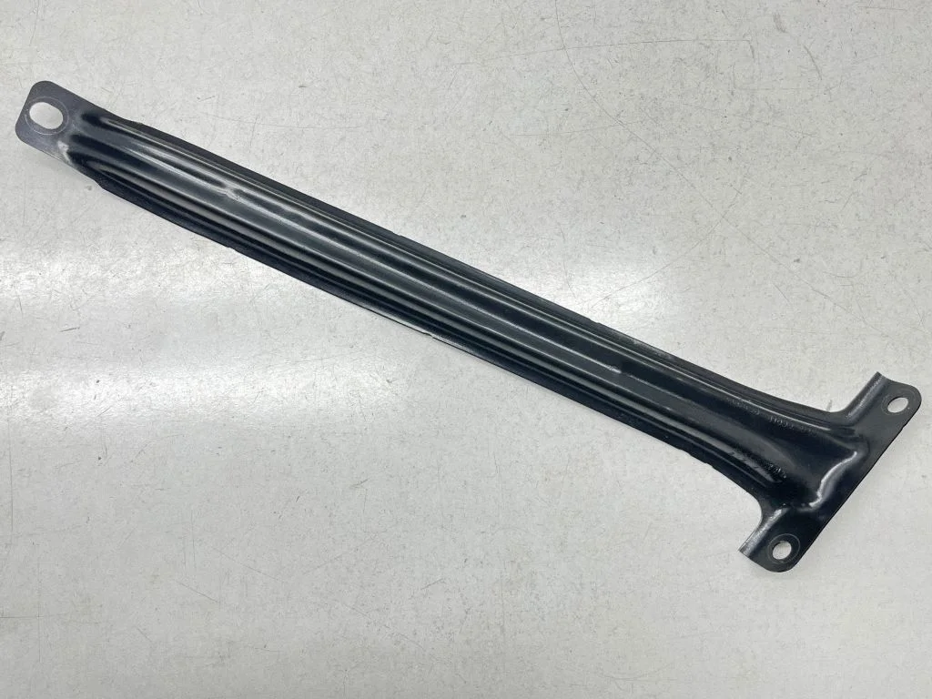 Cita motora nodalījuma detaļa A2136280124