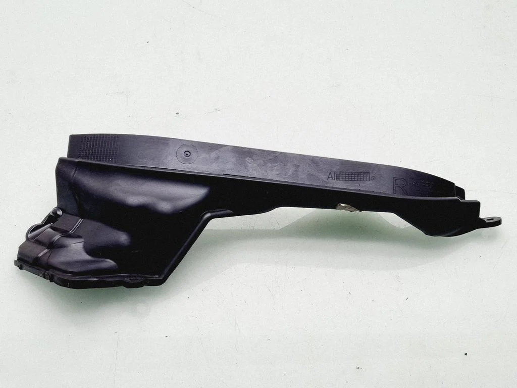 Muu mootoriruumi osa – BMW 5-seeria F10 F11 (2009-2016)