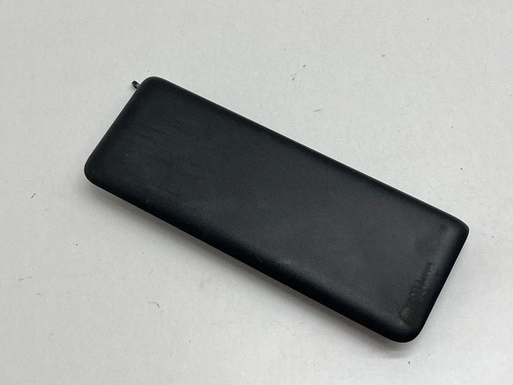 Cita salona detaļa 7P5886747A