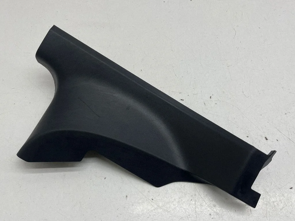 Other interior part – Tesla Model Y (2020-)