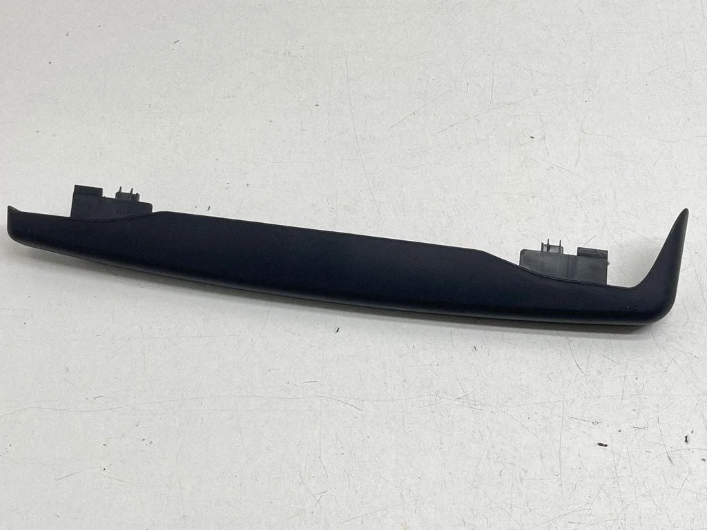 Cita salona detaļa G7515008VH