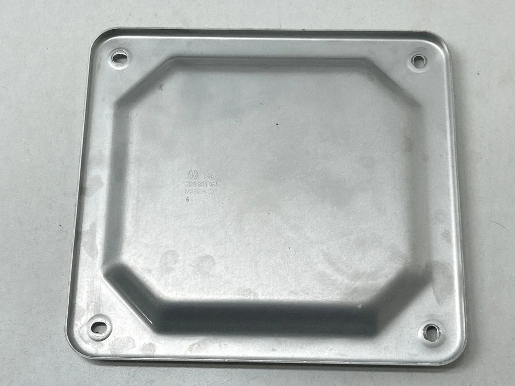 Cita salona detaļa 3Q0803961