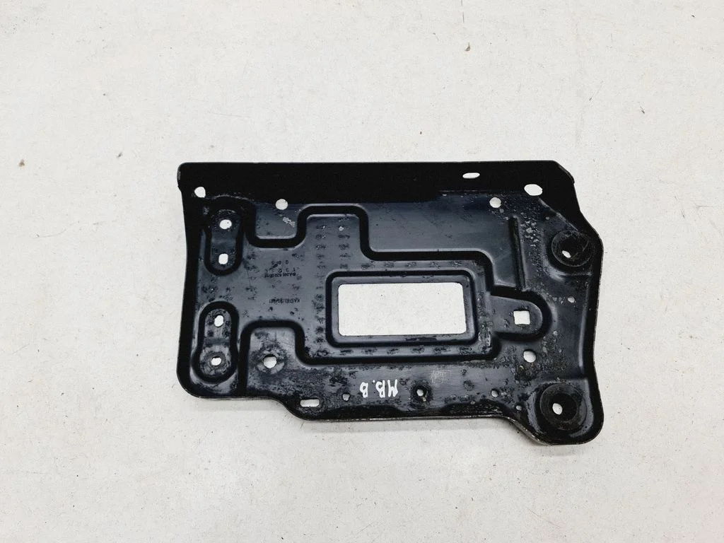 Akumulatora paliktnis – Mercedes-Benz B klase W246 W242 (2011-2017)