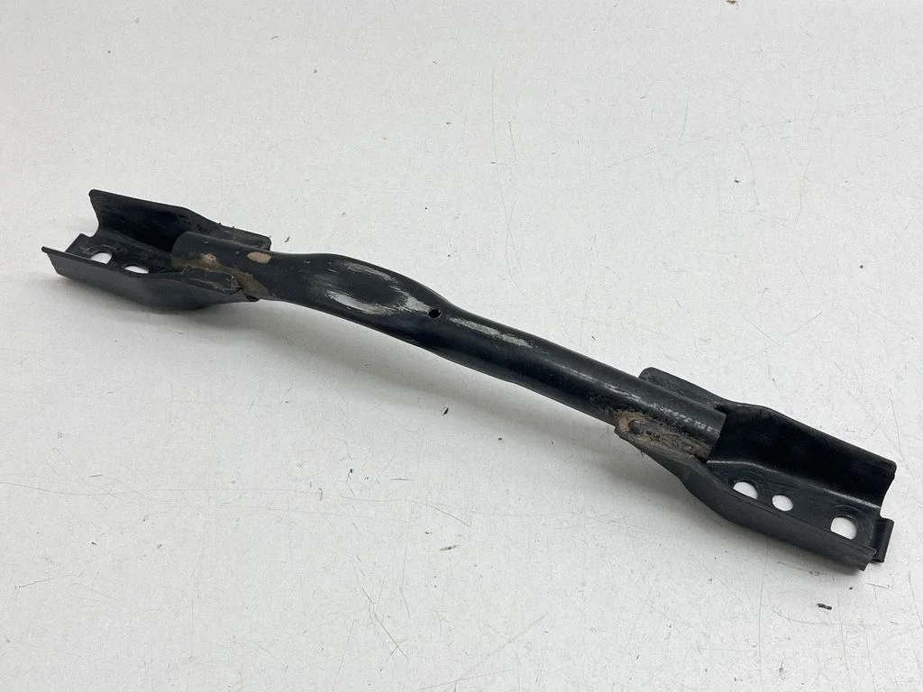 Cita apakšas detaļa 5QA802117A