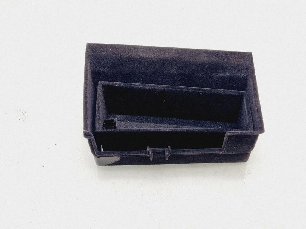 Glove box in trunk – left