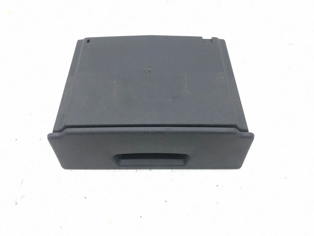 Pagasiruumi panipaik 873900002R