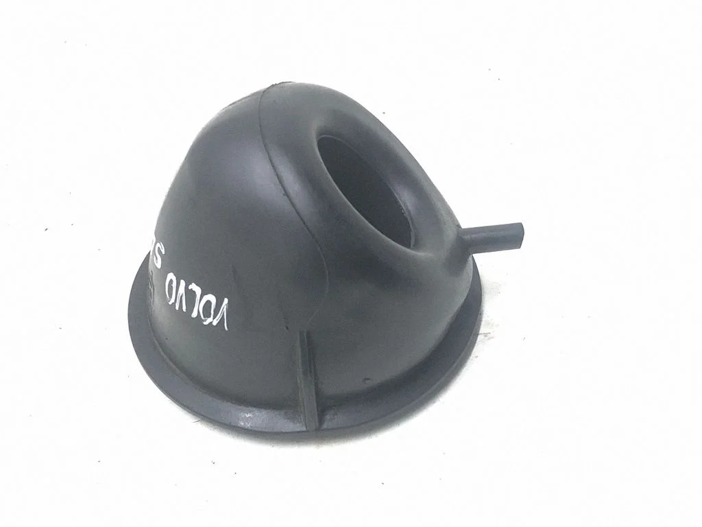 Fuel tank cap trim 8621215