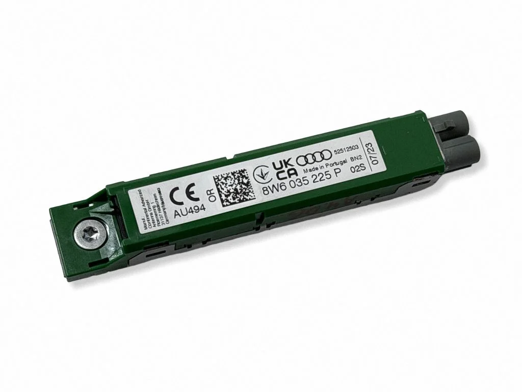 Antenni võimendi 8W6035225P