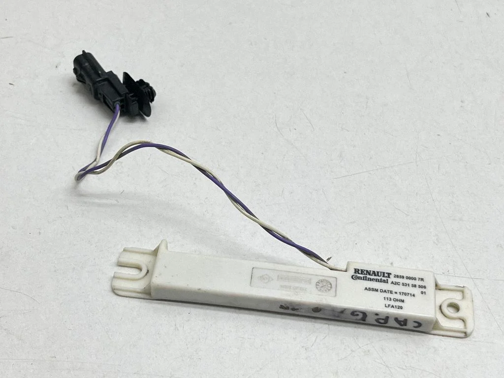 Aerial antenna amplifier 285900007R – Renault Captur (2013-2020)