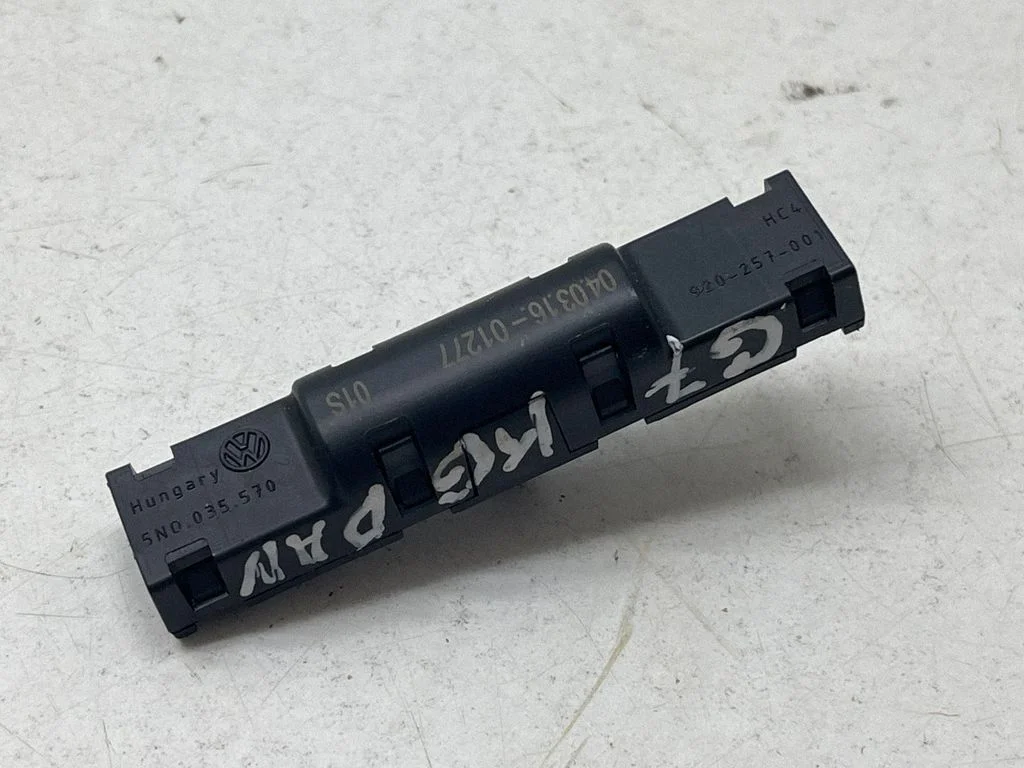 Antenas pastiprinātājs 5N0035570