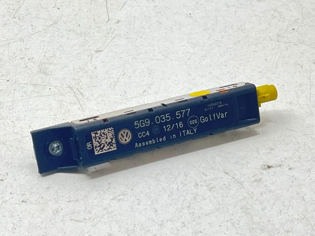 Antenas pastiprinātājs 5G9035577