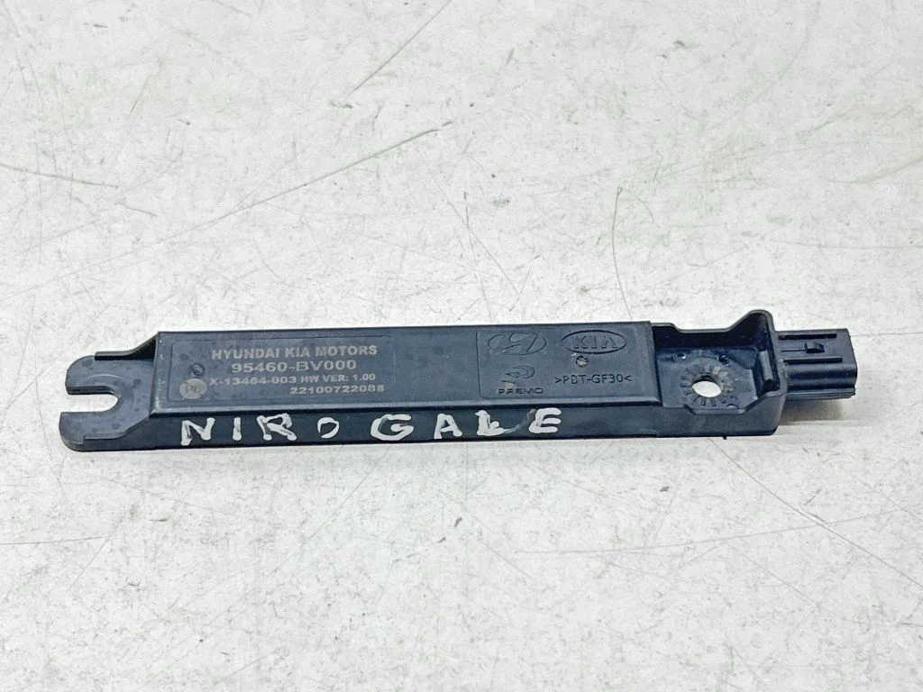 Antenas pastiprinātājs 95460BV000