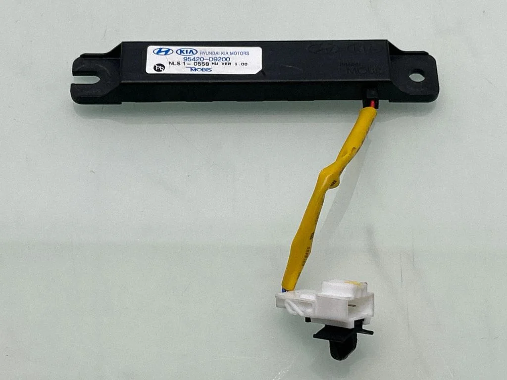 Antenas pastiprinātājs – KIA Sportage (2016-2021)