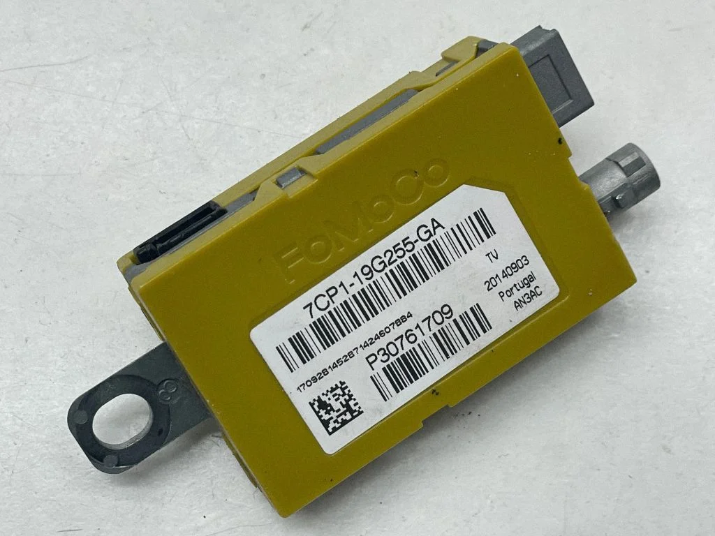 Antenas pastiprinātājs 7CP119G255GA