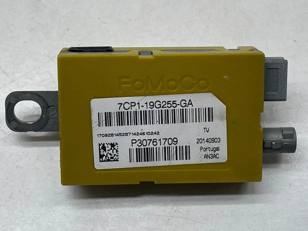 Antenas pastiprinātājs 7CP119G255GA