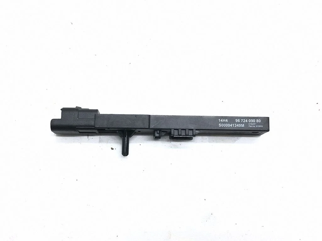 Antenni võimendi – Citroen C4 Grand Picasso (2013-2018)