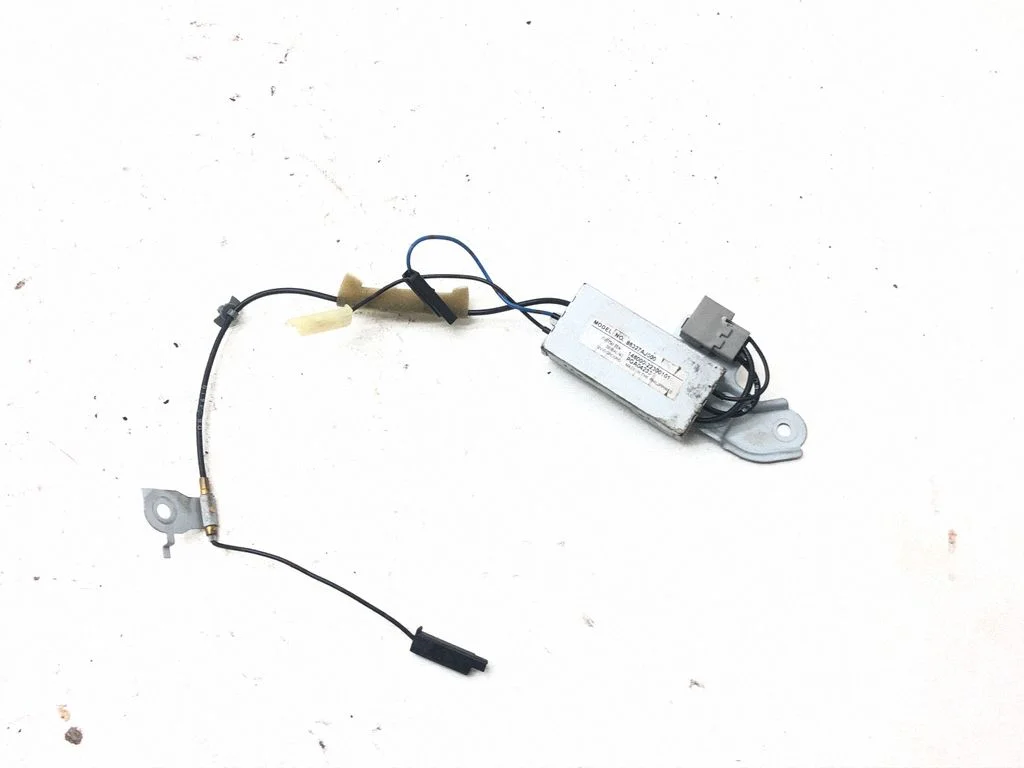 Antenas pastiprinātājs – Subaru Outback (2009-2014)