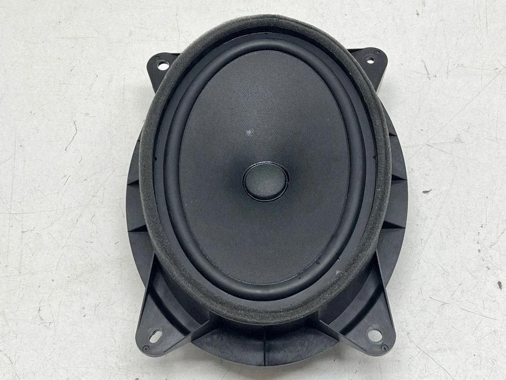 Esiukse kõlar(id) 4M122F
