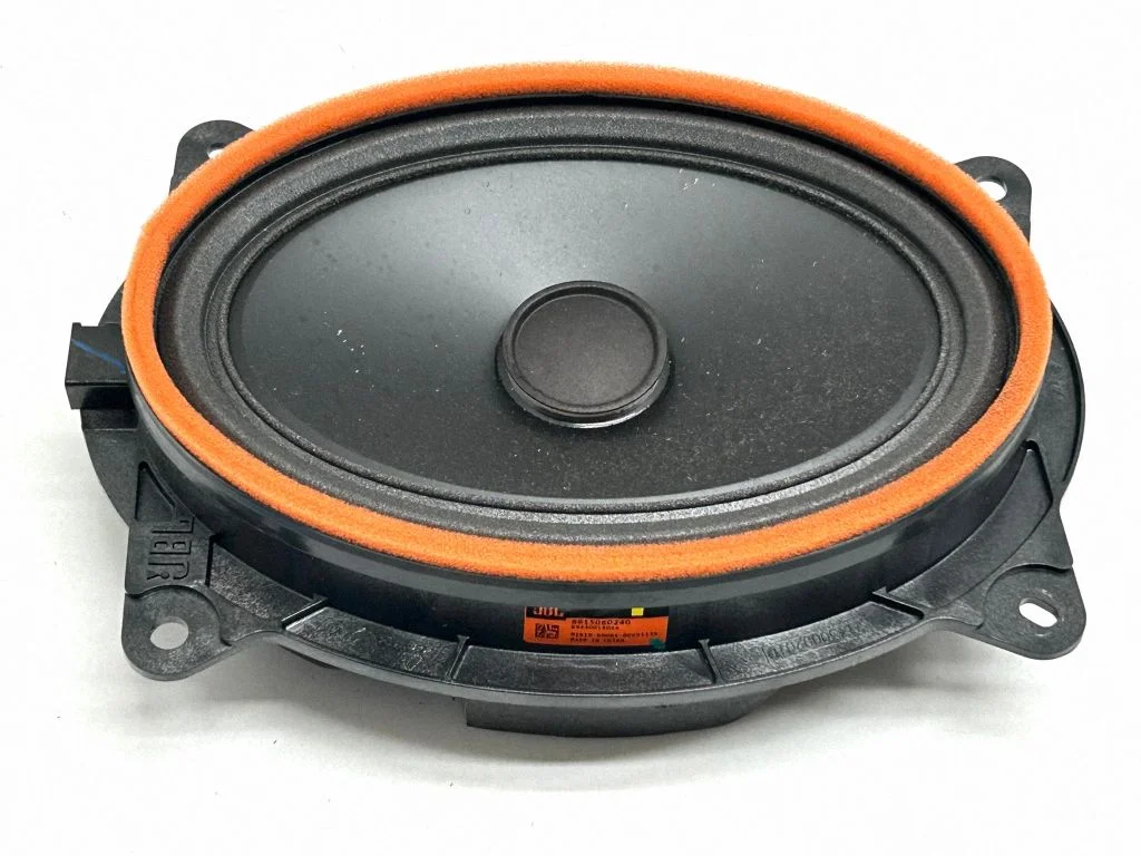 Front door speaker – Toyota Land Cruiser (J150) (2009-)