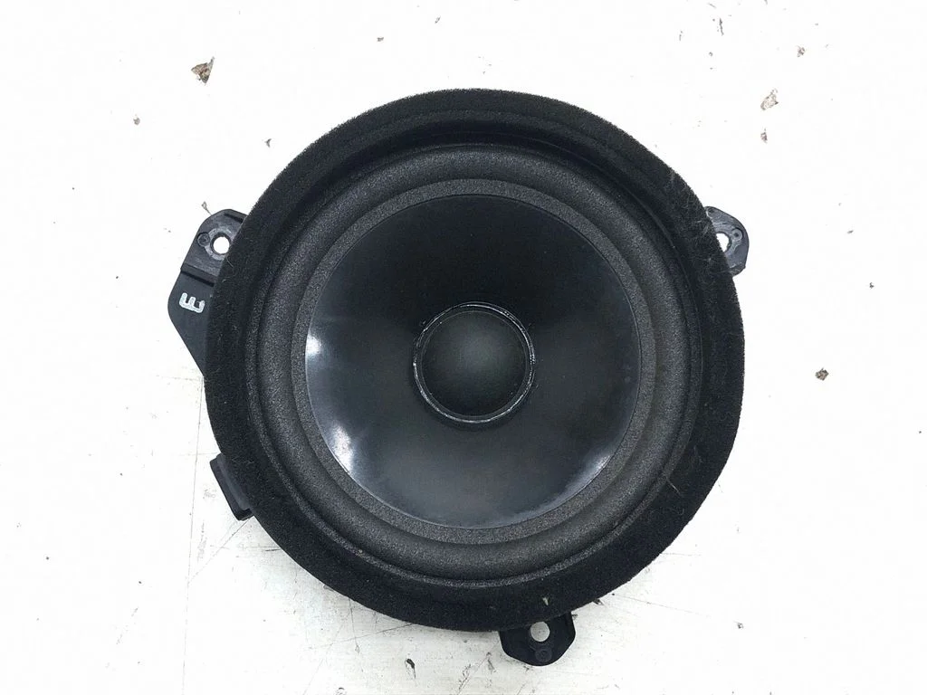 Esiukse kõlar(id) 86301aj000