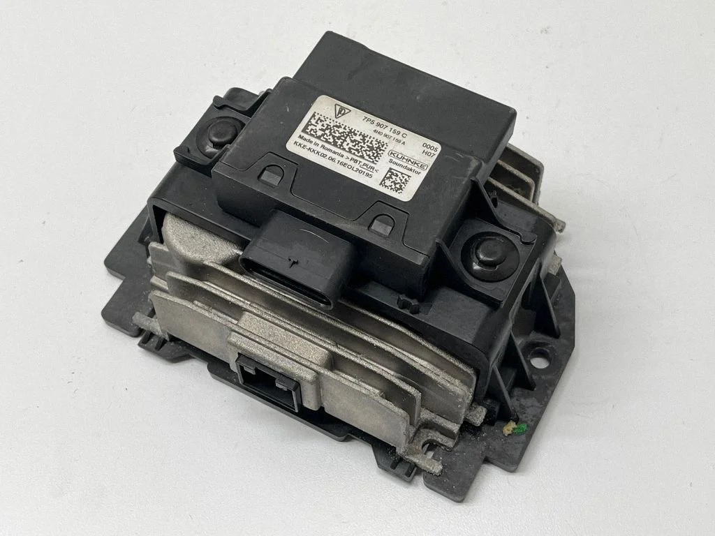 Helivõimendi 5QE035335J