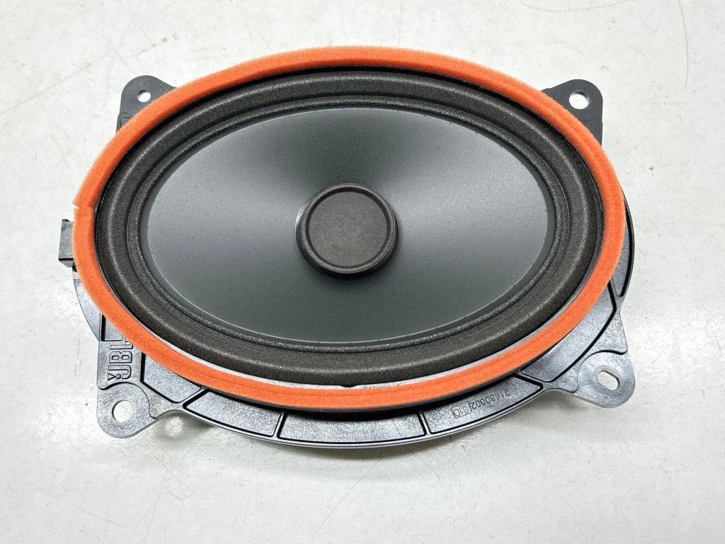 Front door speaker – Toyota Land Cruiser (J150) (2009-)