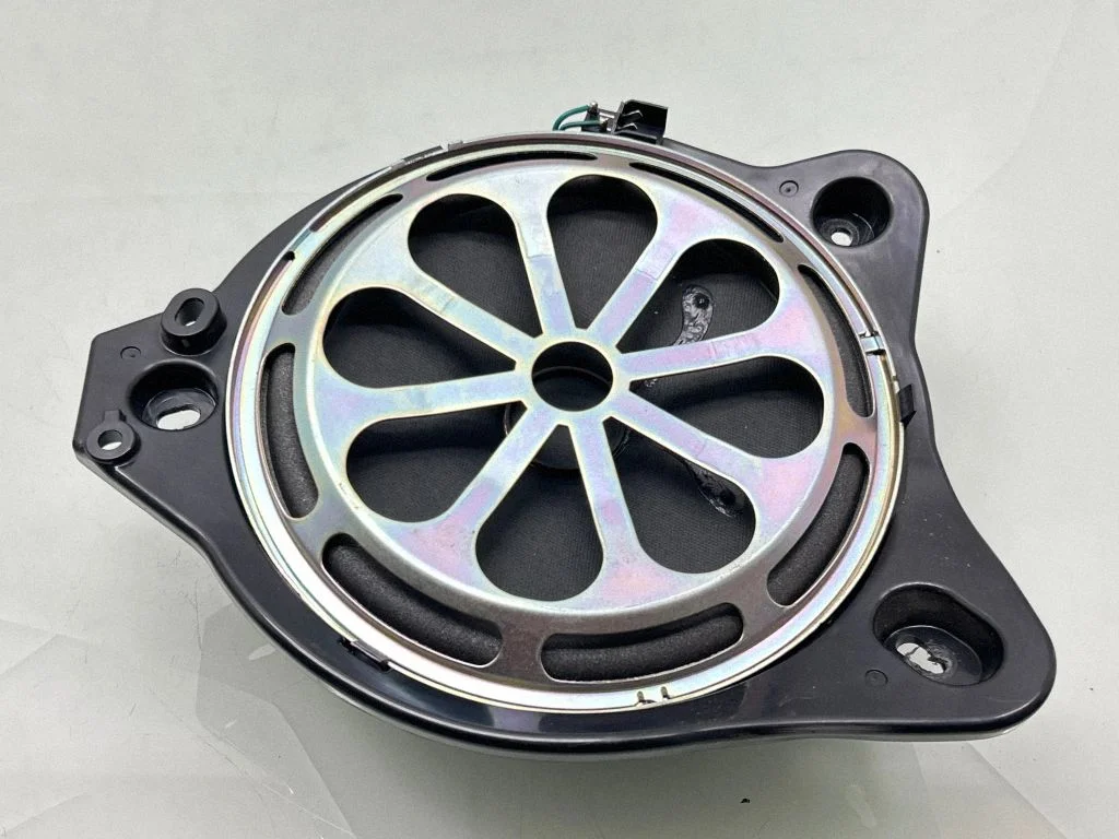 Subwoofer speaker – Mercedes-Benz GLC-Class C253 (2016-)