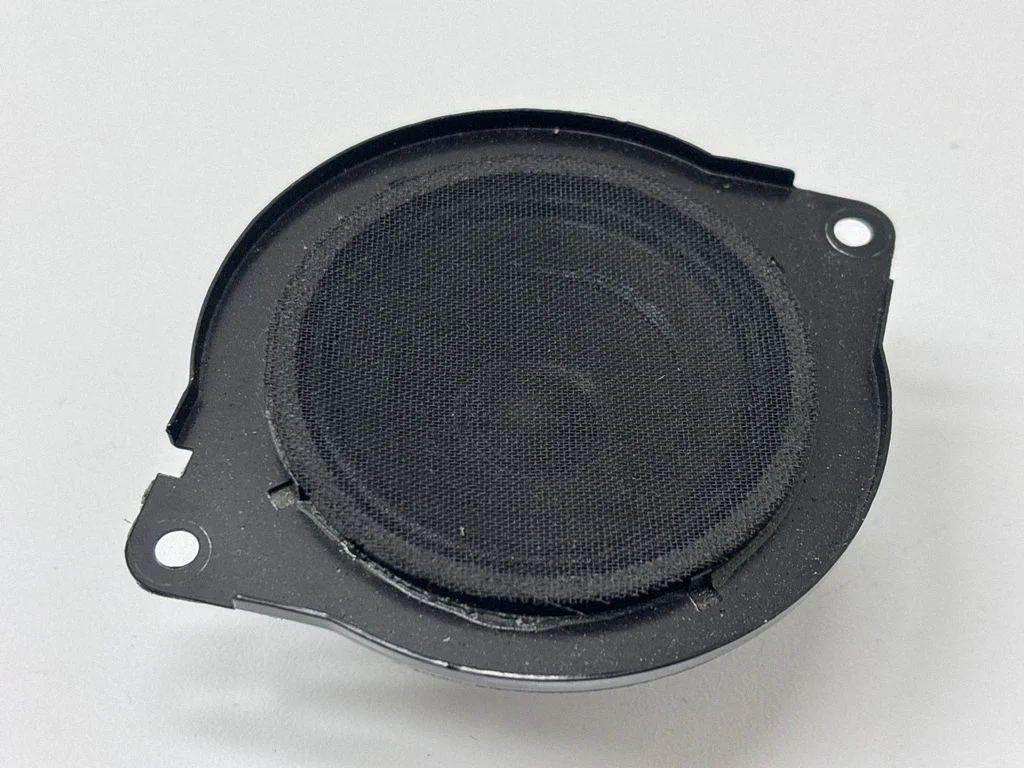 Skaļrunis panelī 68572129AA