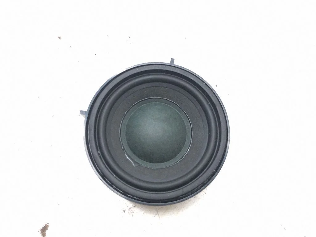 Armatuurlaua kõlar 9151127