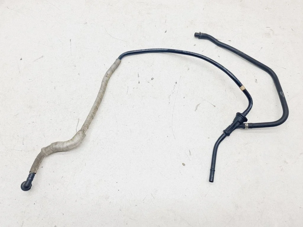 Vacuum line/pipe/hose 4S612420BA