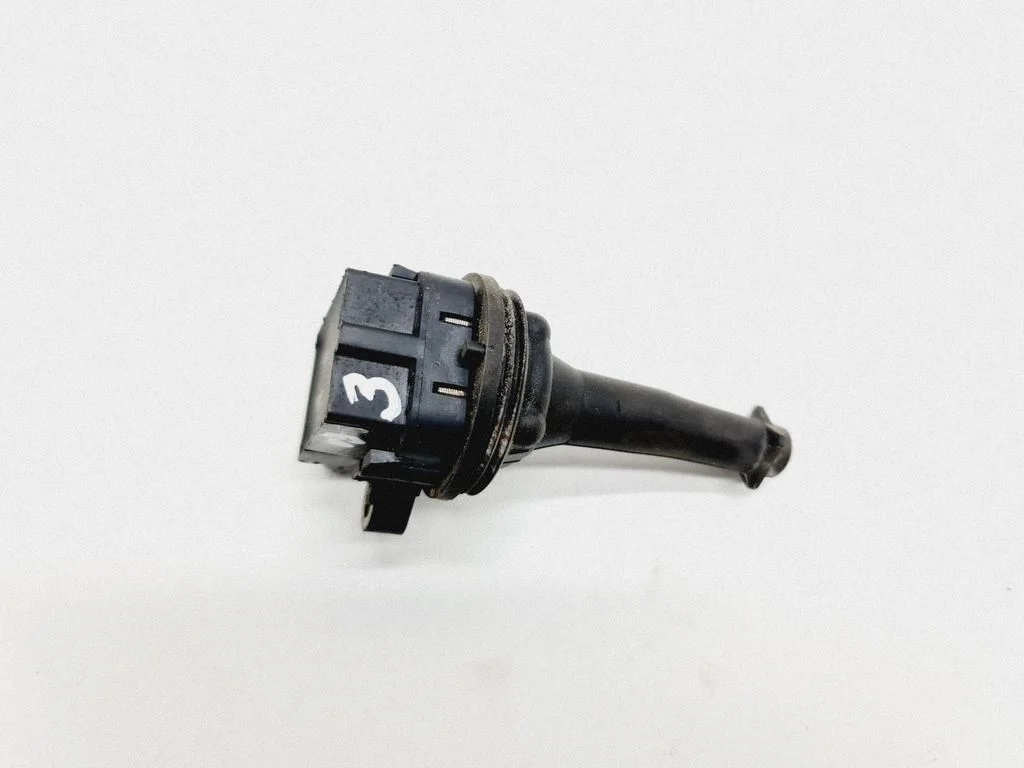 High voltage ignition coil 30713417