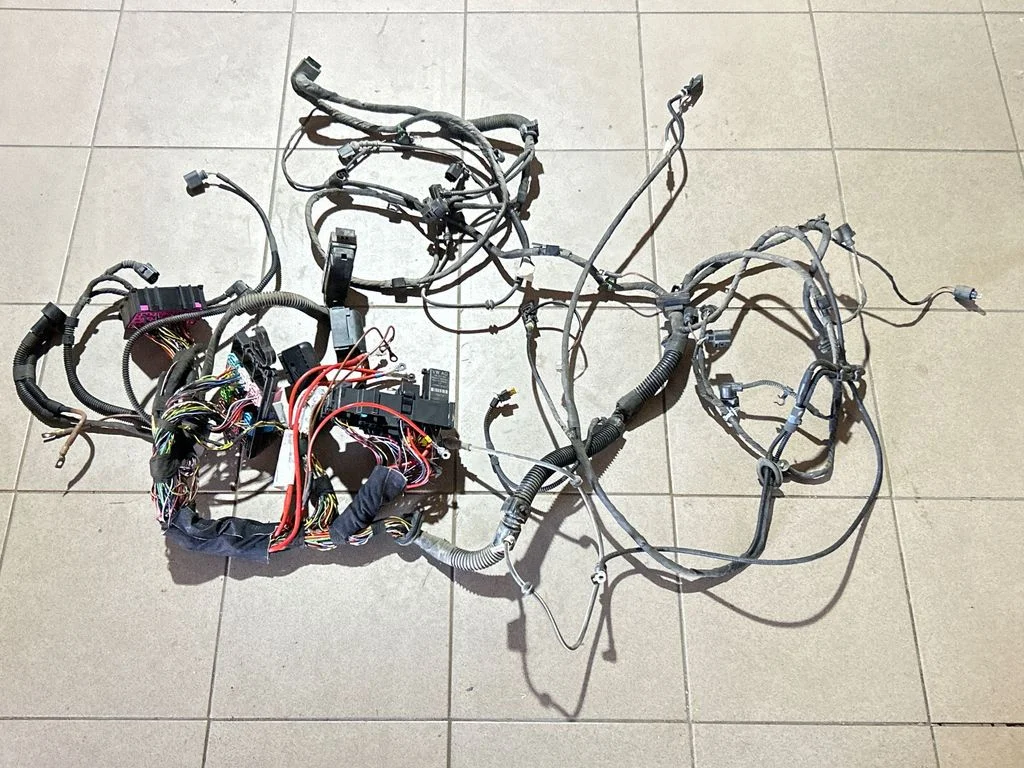 Engine installation wiring loom 7E0927903A