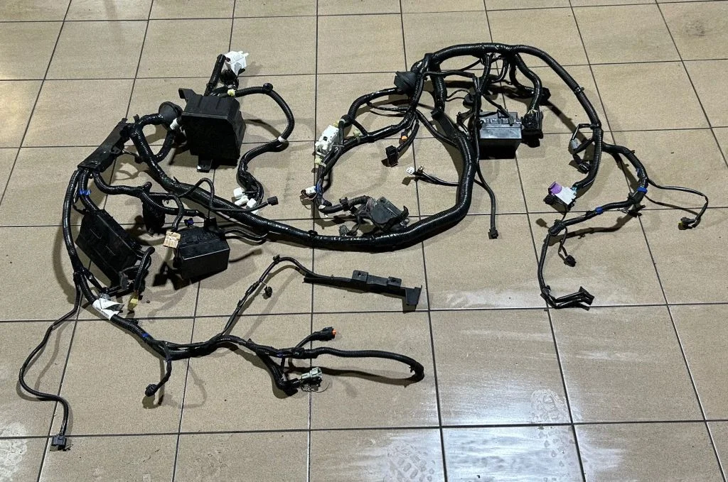 Engine installation wiring loom 240125JU7C